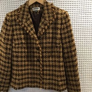 Kasper NWOT tweed jacket w/fringe. Size 8P.